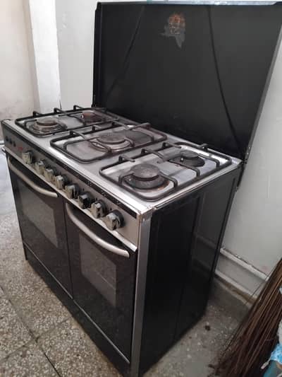 Cooking Range 5 Burner  Double Door