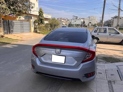 Honda Civic Oriel 1.8 i-VTEC CVT 2017