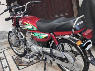 HONDA CD 70 2022 MODEL