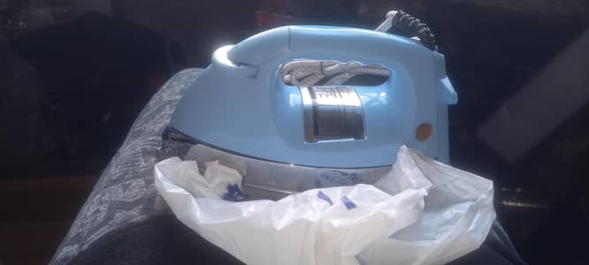 national ki airon brand new hy kisi ko chaia to rabta kry