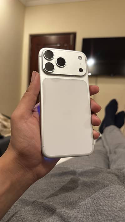 Iphone 17 Pro Max 256gb Silver White