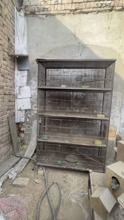 Full size Cage with tary or food boxes