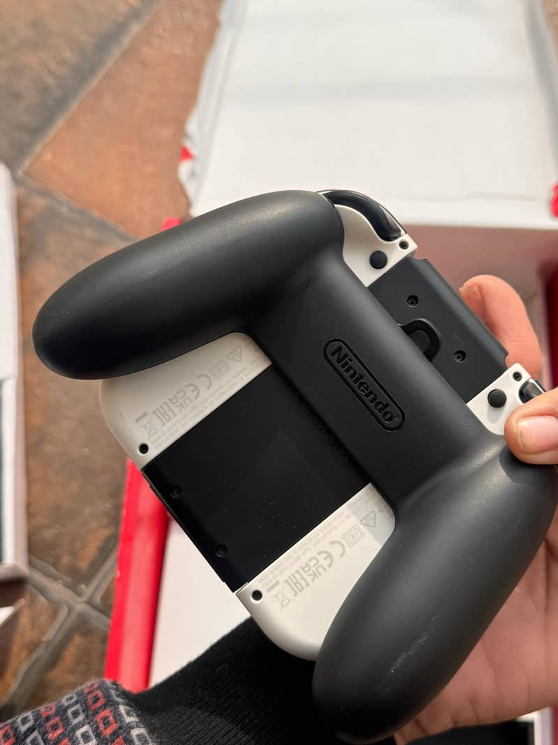 Nintendo switch OLED 4