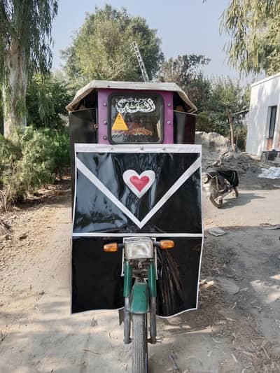 best 10/10 condition MN h  pushing bilkul new h Tyr girari bilkul new