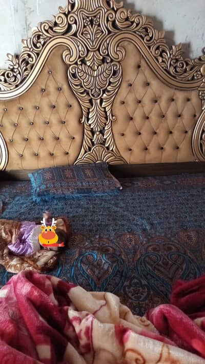 1 double bed+ 2 side covers