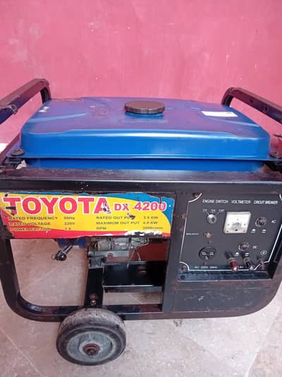 TOYOTA  4OOO  WATT