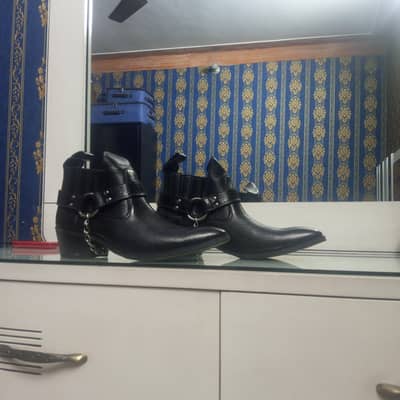 black color cow boy shoes