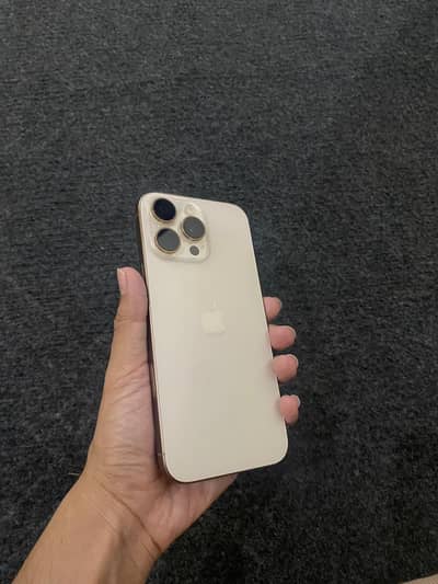 Apple iPhone 16 Pro Max jv