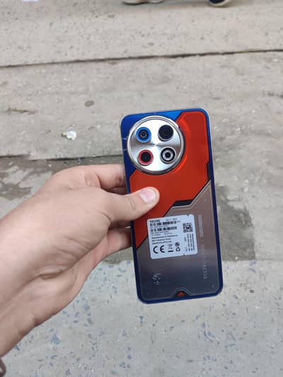 tecno spark 30 pro 10/10 condition all ok with full box