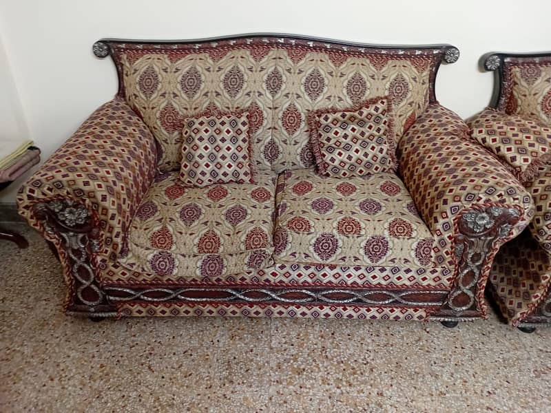 Used Sofa 0