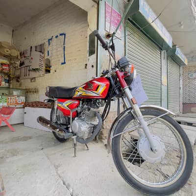 Honda CG 125 2025