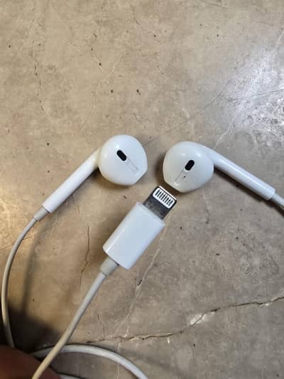 iPhone RONIN handsfree