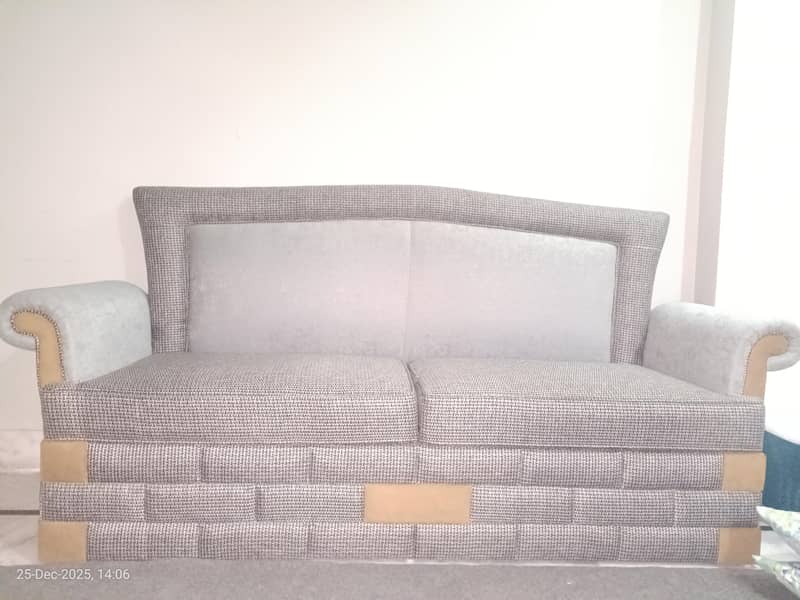 sofa set 0