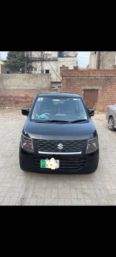 Suzuki Wagon R 2015 by 2018 by 2019 very low millage