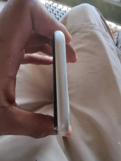 Iphone 11 dual sim official PTA approved