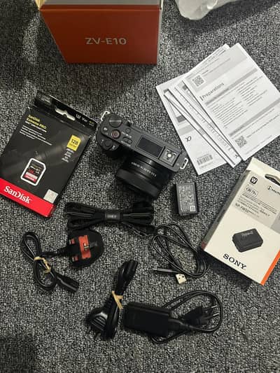 Sony ZV-E10 Mirrorless Camera | Warranty |Extra Battery + 128GB Memory