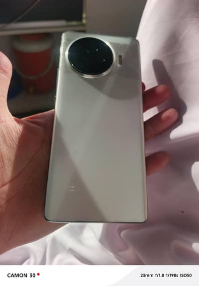 tecno spark 20 pro +