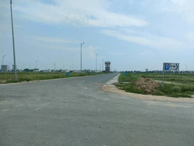 Ideal 10 Marla Residential Plot For Sale - Gated Community Near Park Mosque Main 70ft and 100ft Road