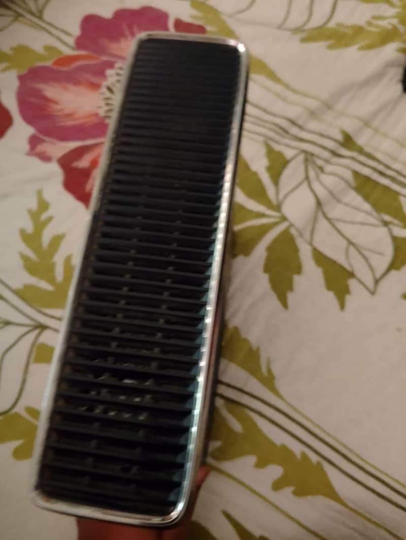 XBox 360 with 2controller 3