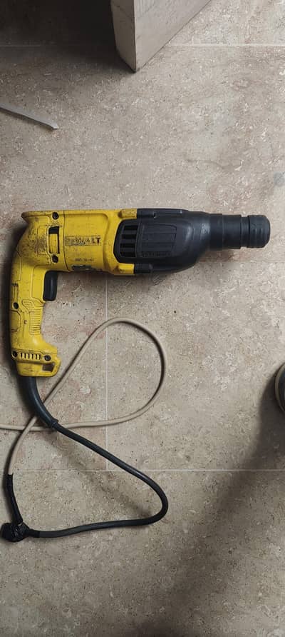 Dewalt (LT) 26mm hammer drill