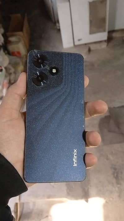 Infinix hot 30 8+8 128 Diba shat hai total original hai 03003566202
