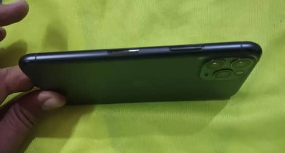 Iphone 11 pro approved With Box