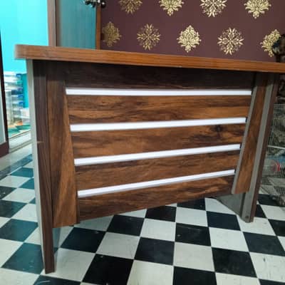 Office Table New Like Condition