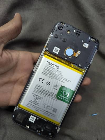 realme c25y with box