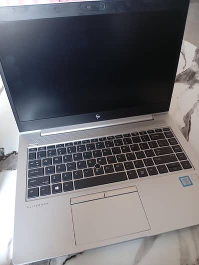 hp elitebook g5 804 (i7)