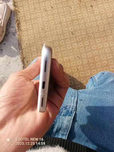 google pixel 8A 10/10