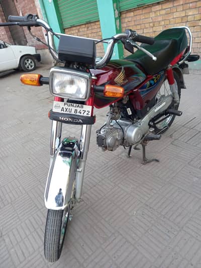 Honda 70 23/24 model for sale 03364710090