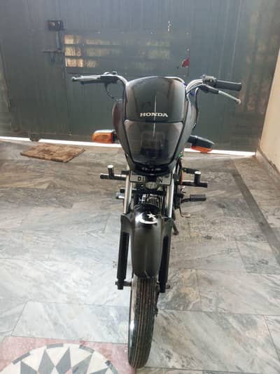 Honda Pride 100