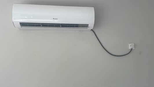 gree 2 ton AC inverter
