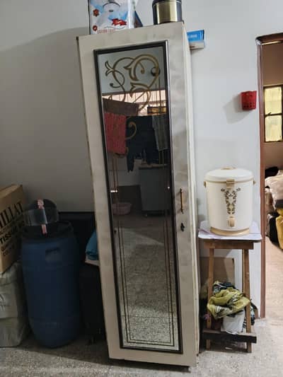 armari single door 2 door 4 door available