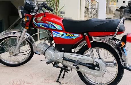 Bike Available For Sale almost new condition Honda cd 70 cc