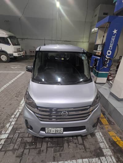 Nissan DayZ roox highway star