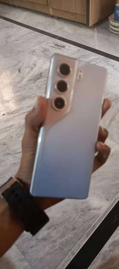 tecno camon 40 pro