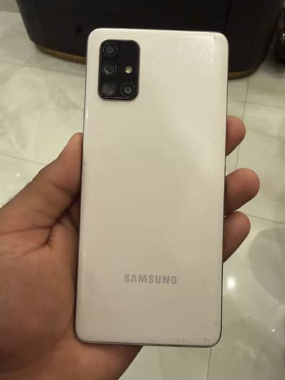 Samsung A71