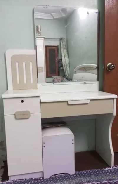 Furniture (Bed,Almari,Dressing,Divider)