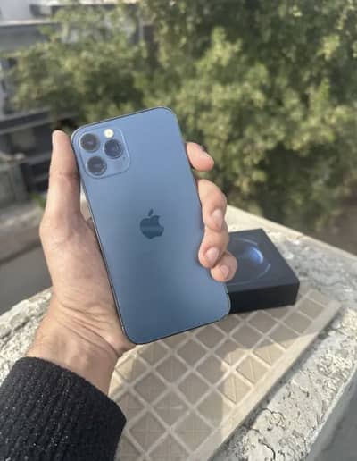 iPhone 12 Pro 128Gb factory unlock with box