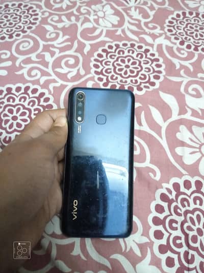 vivo y19 for sale condition 10/8 for sale.