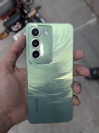 Vivo Y100 8 256 gb Pta approved