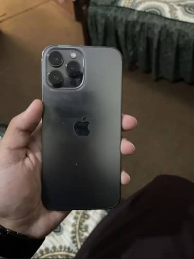 iPhone 13 Pro Max JV