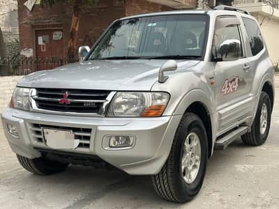 Mitsubishi Pajero 3 Doors 2006 03016060606 GDI 3.5 petrol