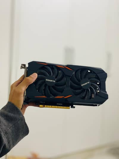 Gigabyte GTX 1050Ti 4GB Graphic Card - Like a new.