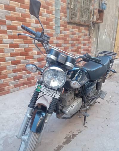 SUZUKI GS-150