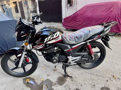 Honda CB 150F 2025 modal