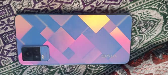 vivo v21 E . . Approved. . 10/9 condition. top pe minor chapa