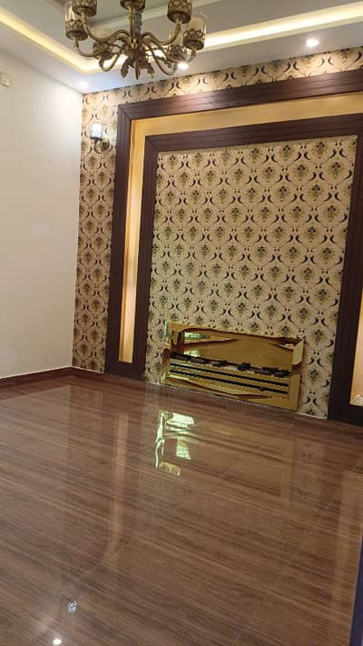 Prime Location 18 Marla Home In Architect Society For Sale