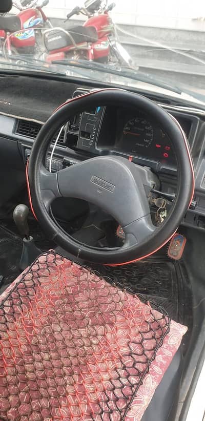 Suzuki mehran. . . . .